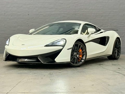 McLaren 570S  Black #13