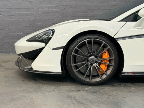 McLaren 570S  Black #39