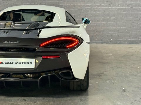 McLaren 570S  Black #23