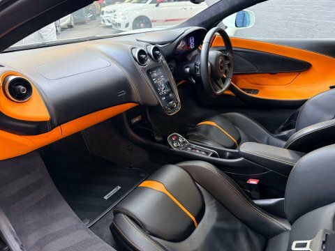 McLaren 570S  Black #71