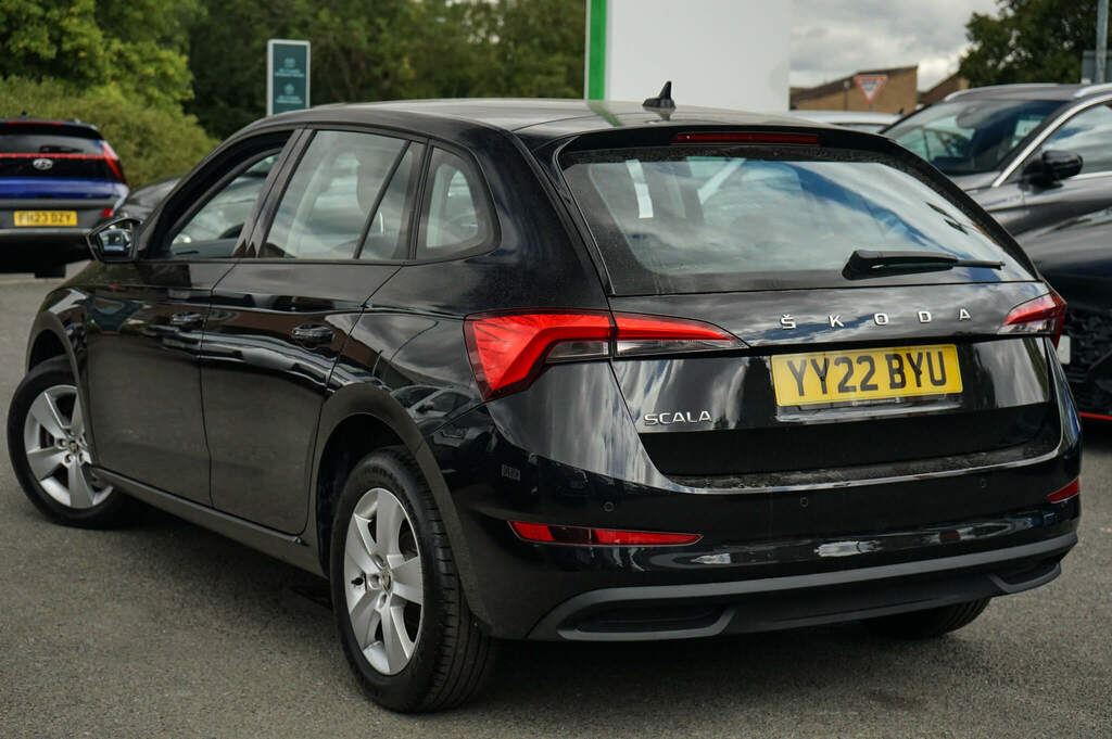 Skoda Scala 1.0 Tsi 110 Se Black #3