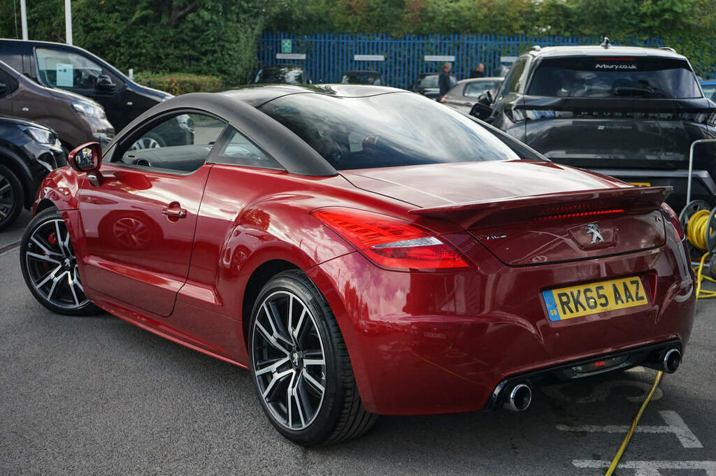 Peugeot RCZ 1.6 Thp R Red #2