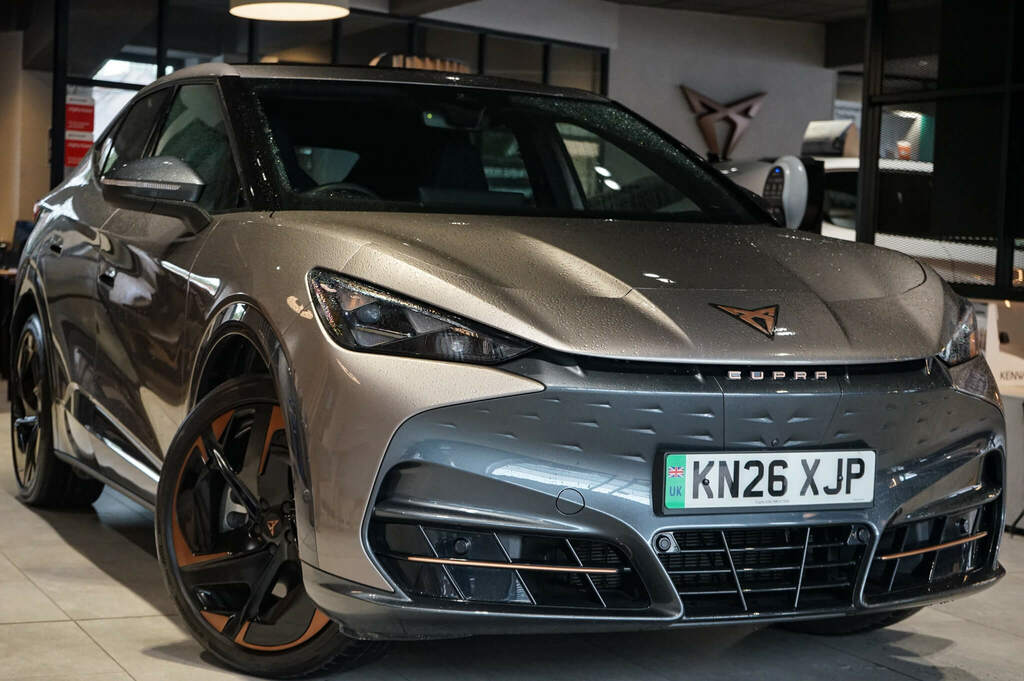 Cupra Tavascan 210Kw V2 77Kwh Beige