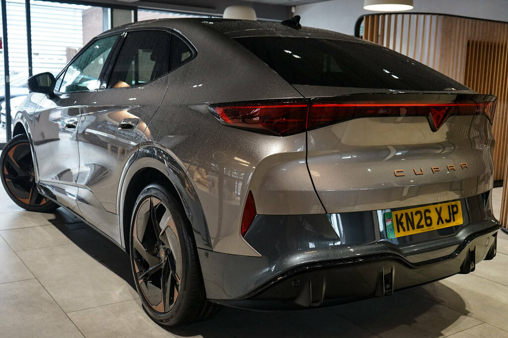 Cupra Tavascan 210Kw V2 77Kwh Beige #3