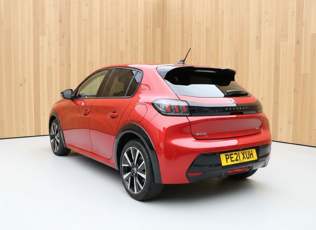 Peugeot 208 1.2 Puretech 130 Gt Eat8 Red #3