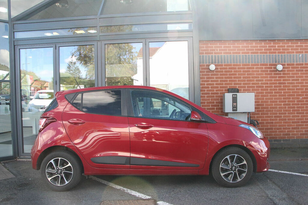 Hyundai I10 1.2 Premium Red #4
