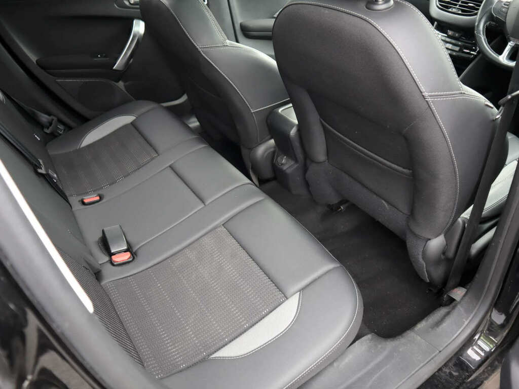 Peugeot 2008 Ss Gt Line Red #26