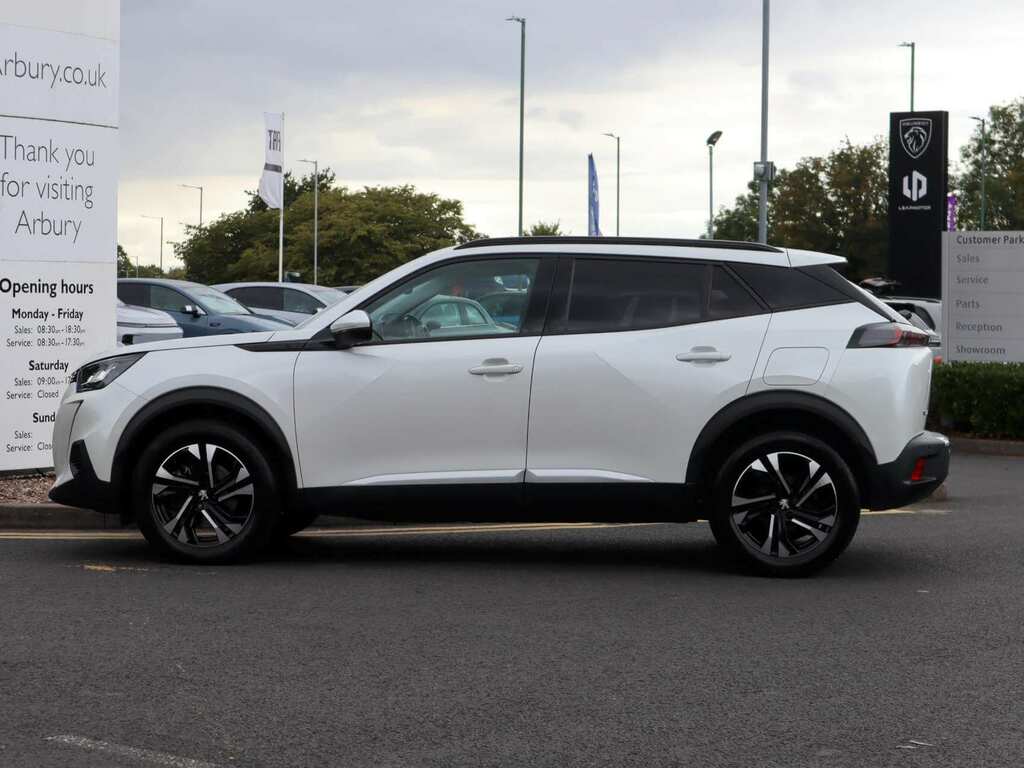 Peugeot e-2008 100Kw Allure 50Kwh White #3