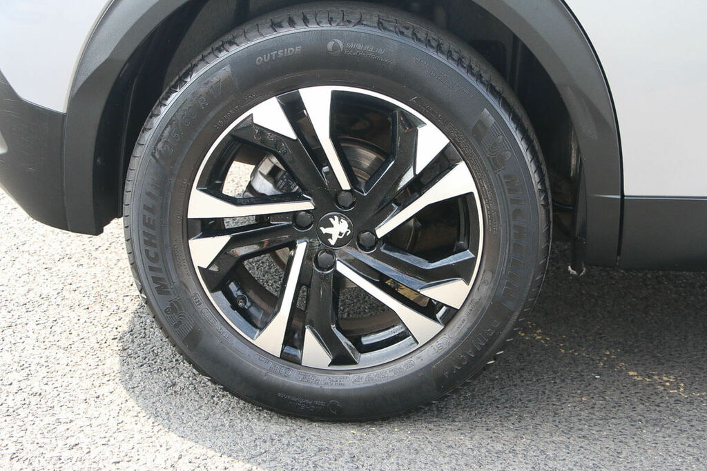 Peugeot 2008 Active Orange #45