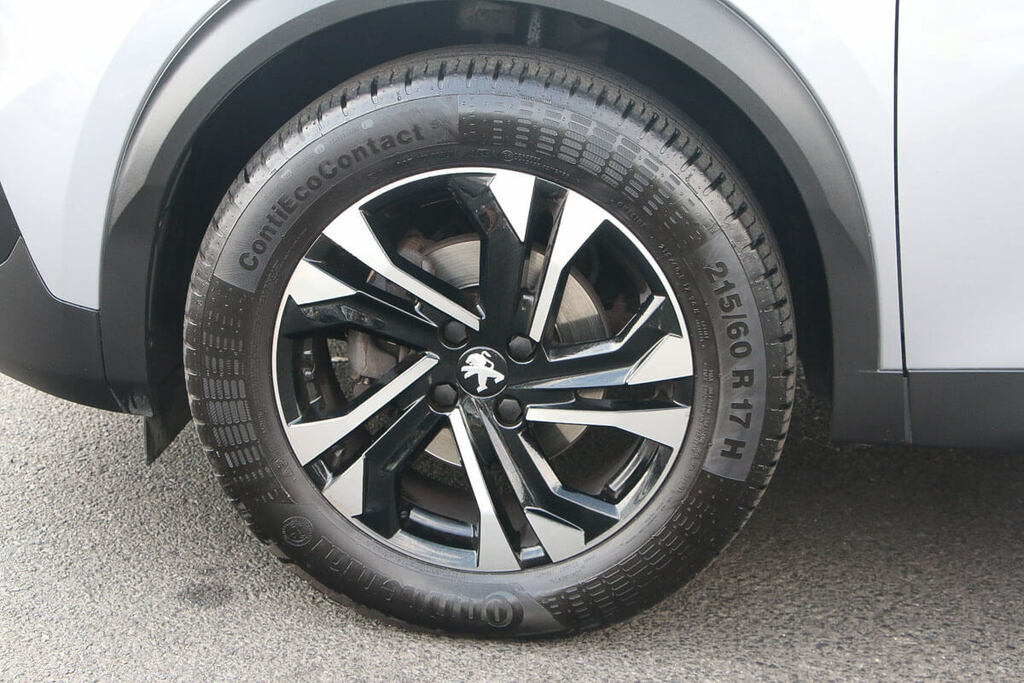 Peugeot 2008 Active Orange #8