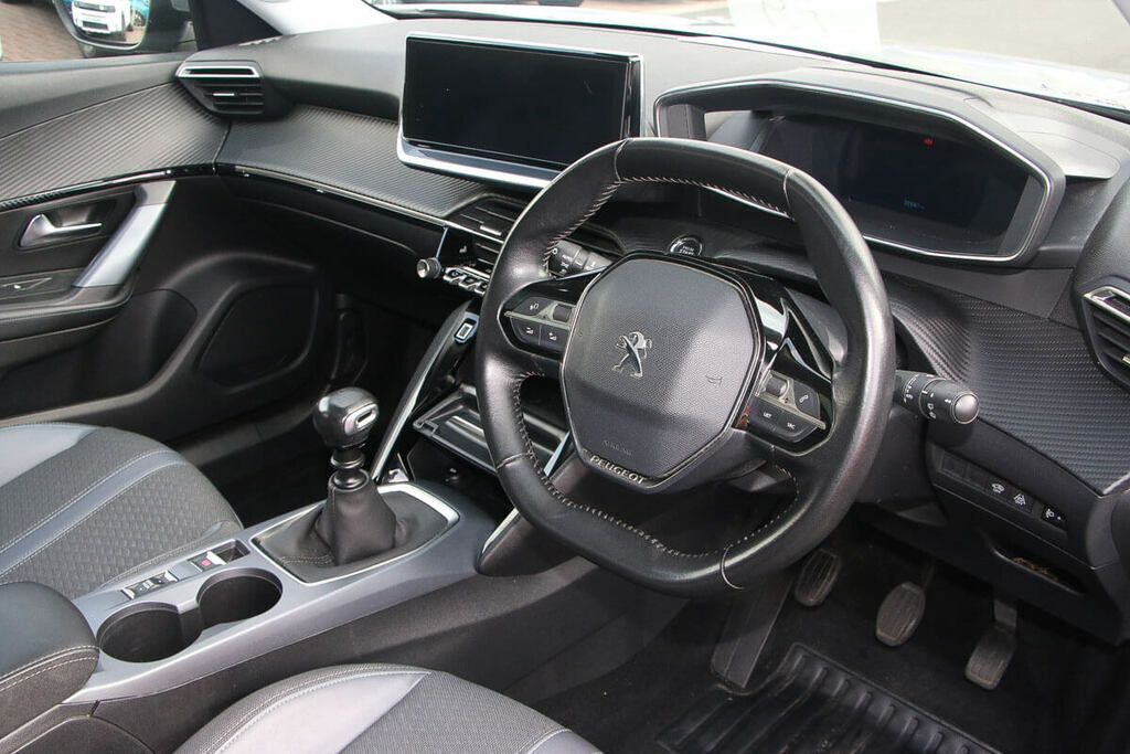 Peugeot 2008 Active Orange #34