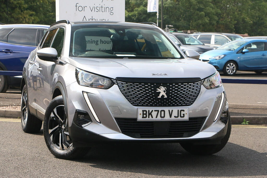 Peugeot 2008 Active Orange #1
