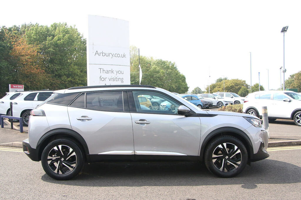 Peugeot 2008 Active Orange #2