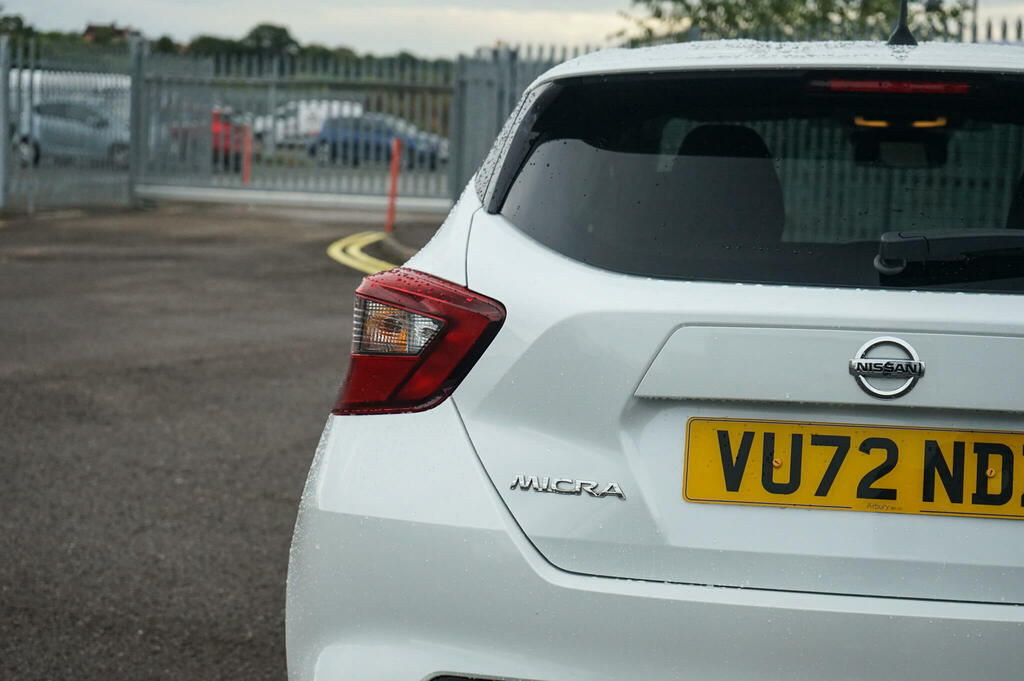 Nissan Juke Dig-t Acenta Red #13