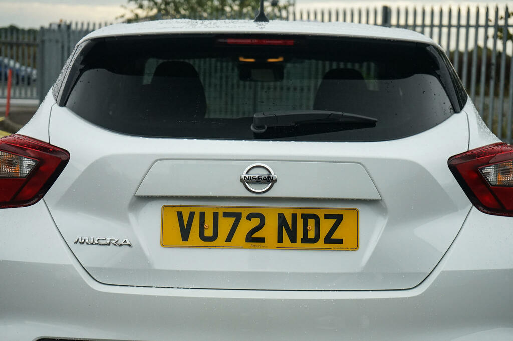 Nissan Juke Dig-t Acenta Red #15