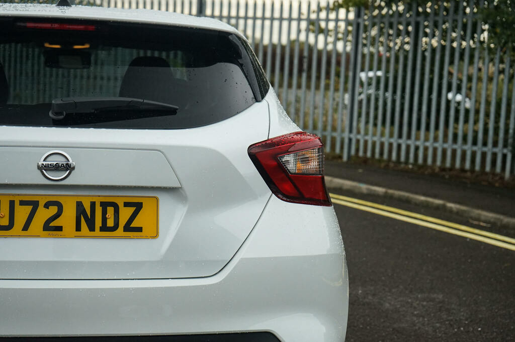 Nissan Juke Dig-t Acenta Red #14