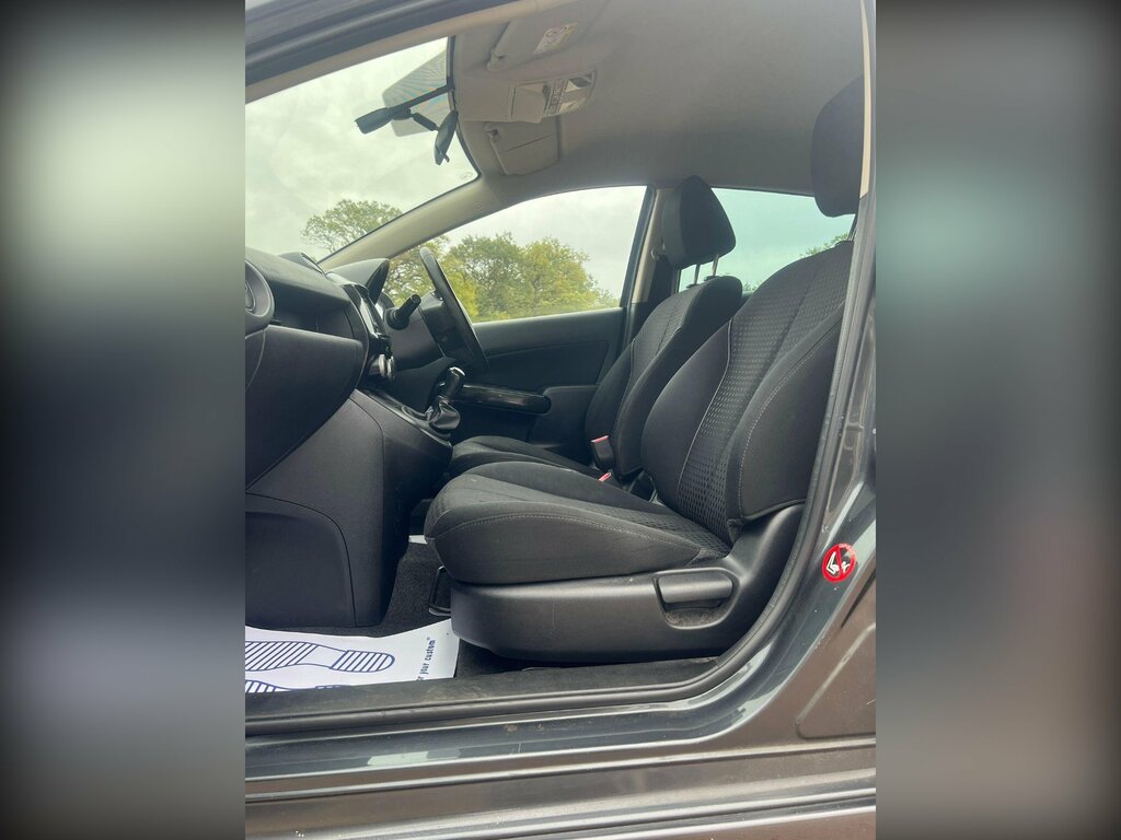 Mazda 2 1.3 Sport Venture Euro 5 Grey #43