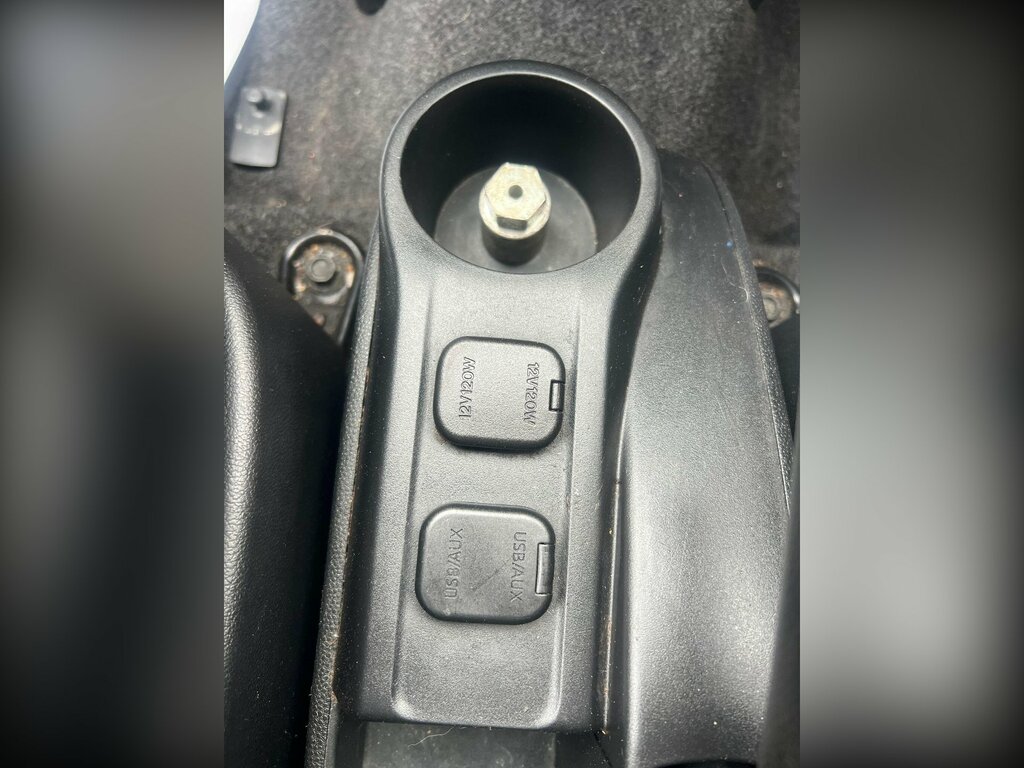 Mazda 2 1.3 Sport Venture Euro 5 Grey #22