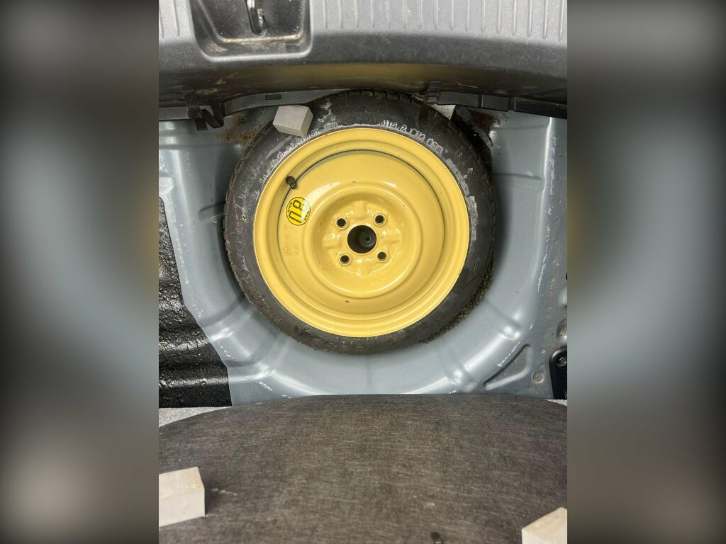 Mazda 2 1.3 Sport Venture Euro 5 Grey #34
