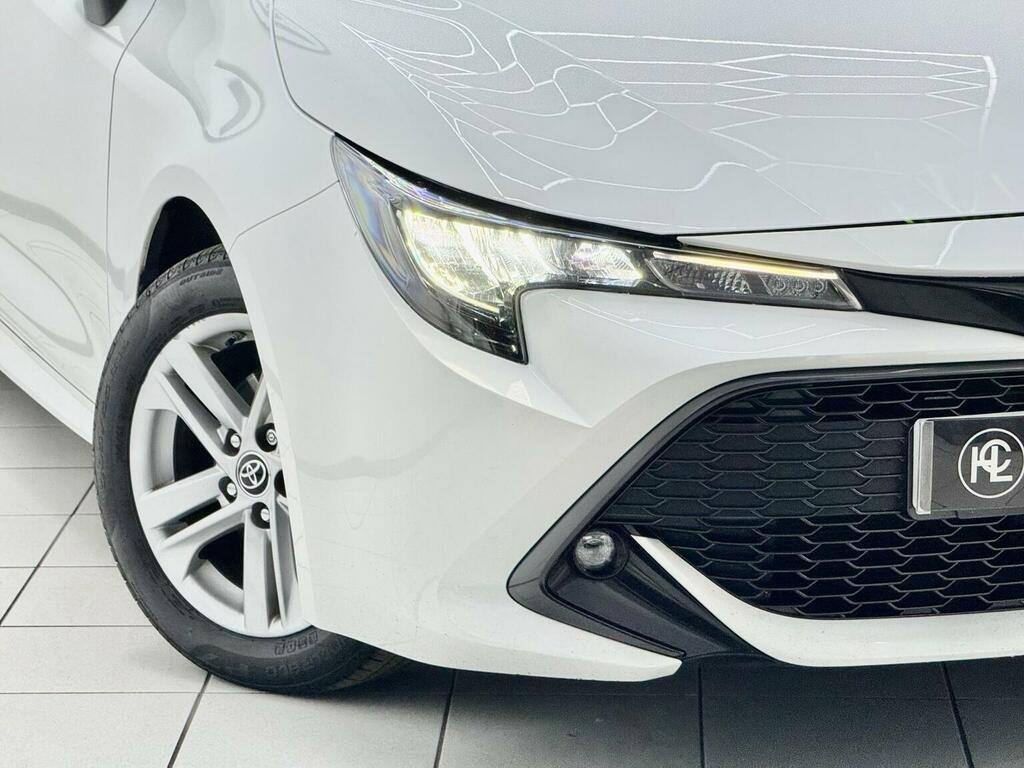 Toyota Corolla 1.8 Vvt-h Icon Cvt Euro 6 Ss White #2