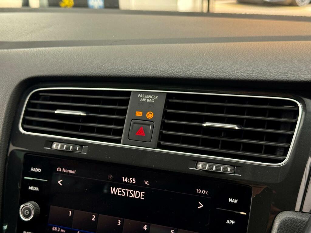 Volkswagen Golf 1.5 Tsi Life Grey #29
