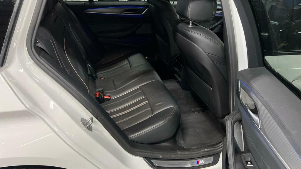 BMW 5 Series 520D M Sport Blue #12