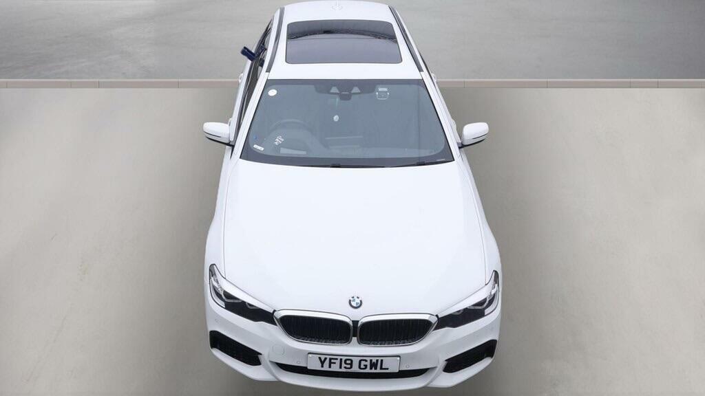 BMW 5 Series 520D M Sport Blue #7