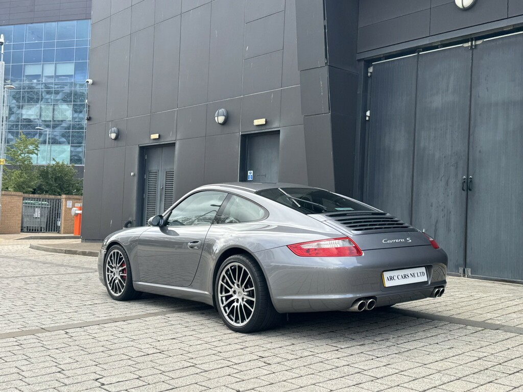 Porsche 911 Gt3 Rs Black #20