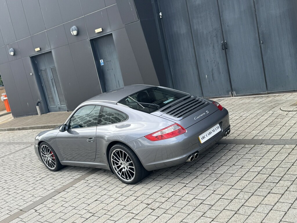 Porsche 911 Gt3 Rs Black #19
