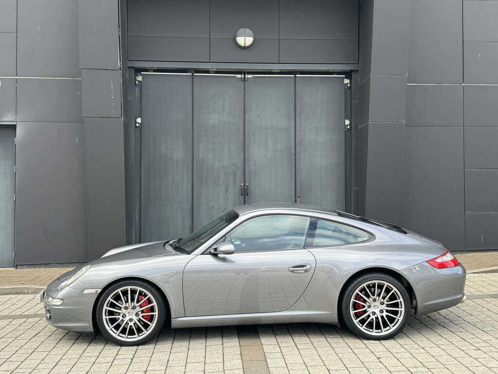 Porsche 911 Gt3 Rs Black #10