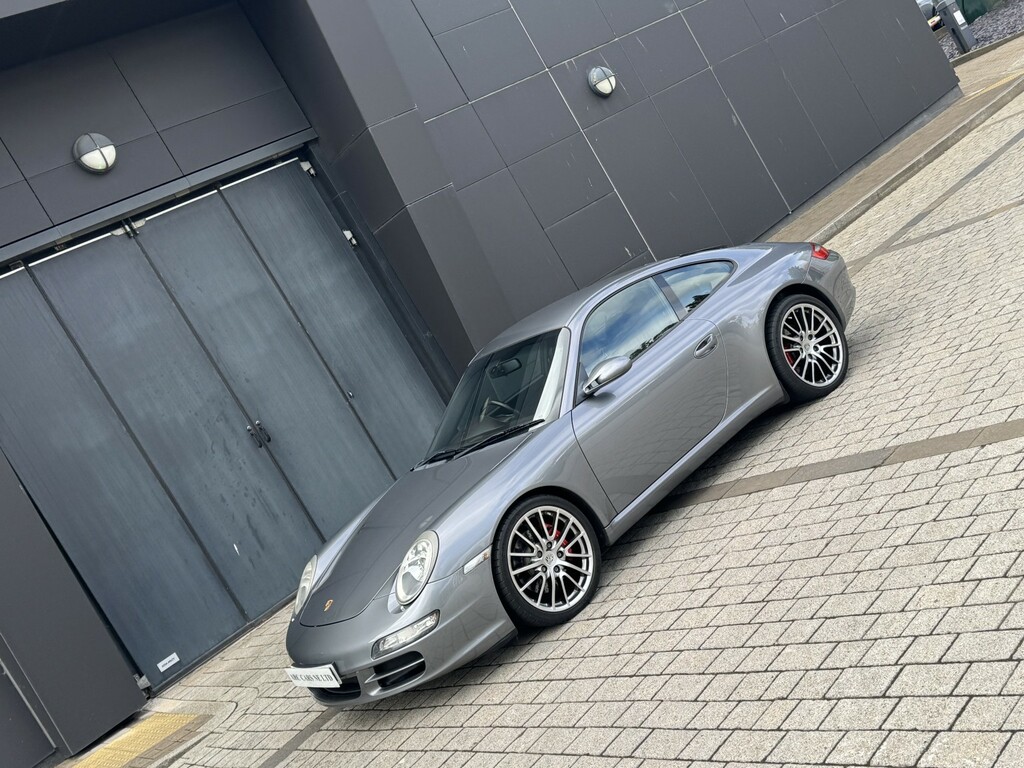 Porsche 911 Gt3 Rs Black #11
