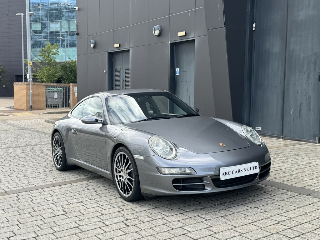 Porsche 911 Gt3 Rs Black #34