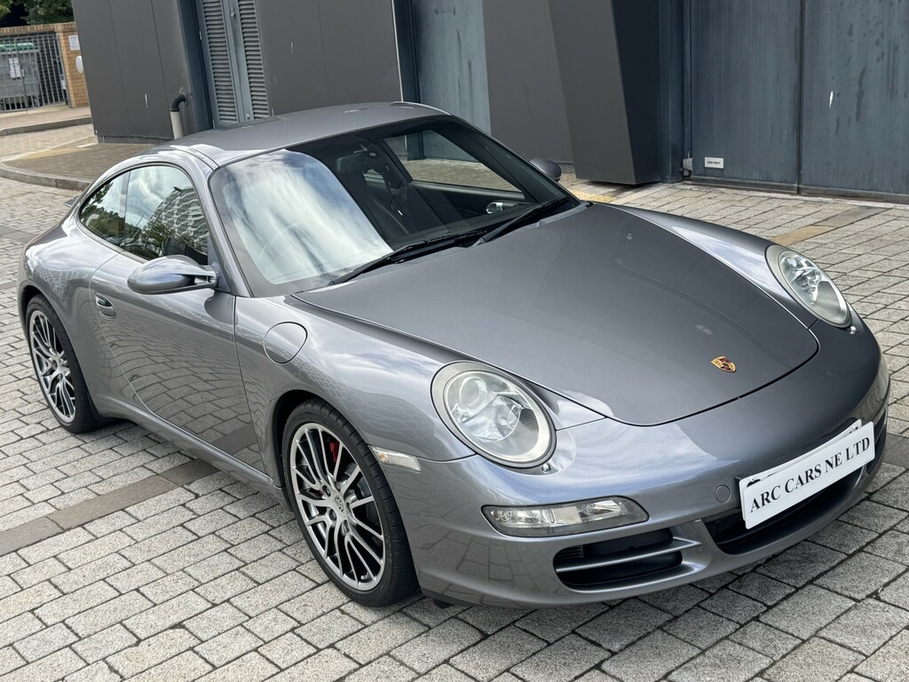 Porsche 911 Gt3 Rs Black #38