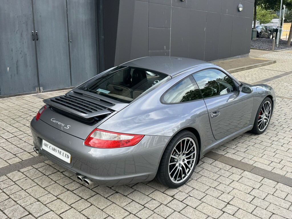 Porsche 911 Gt3 Rs Black #25