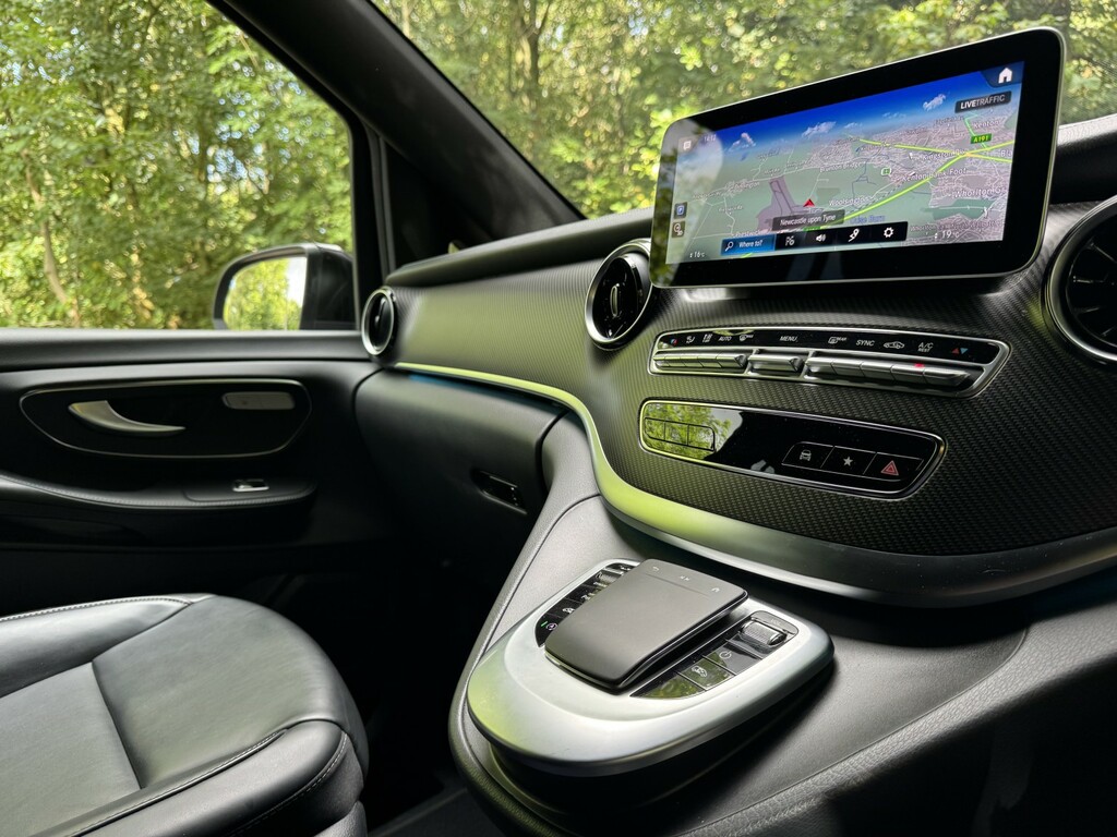 Mercedes-Benz V Class V 300 Amg Line D Black #16