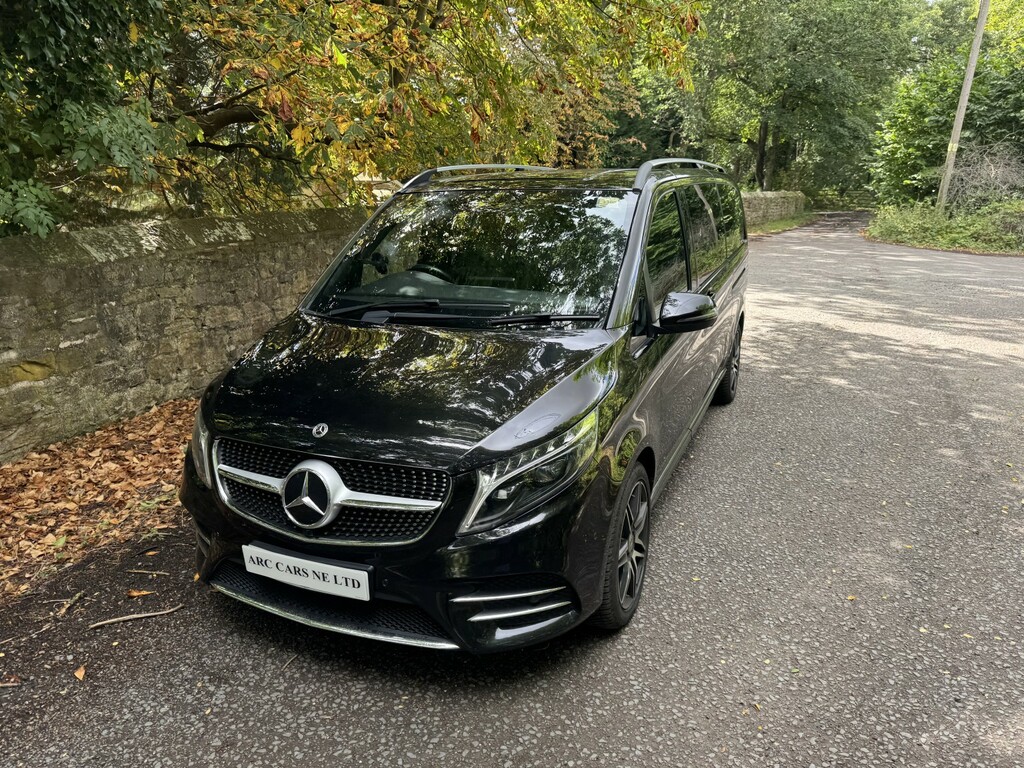 Mercedes-Benz V Class V 300 Amg Line D Black #21