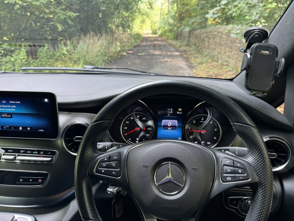 Mercedes-Benz V Class V 300 Amg Line D Black #43