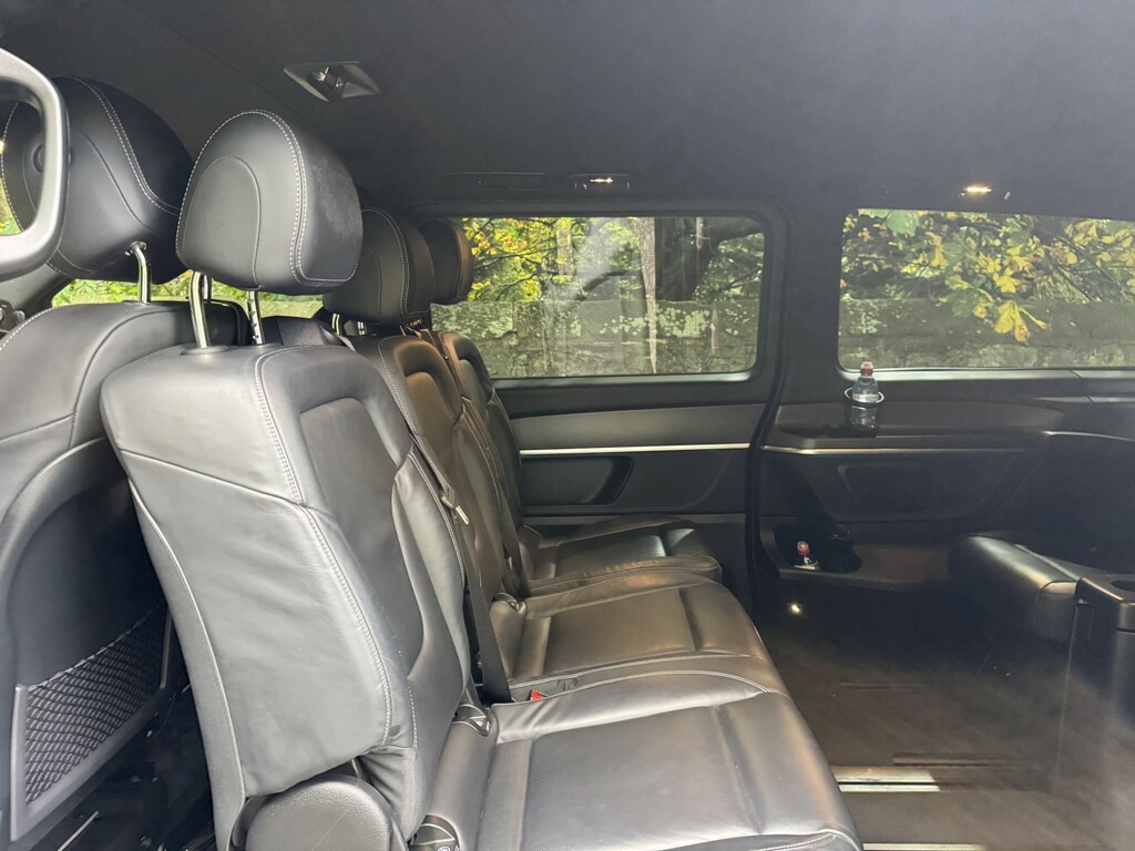 Mercedes-Benz V Class V 300 Amg Line D Black #29