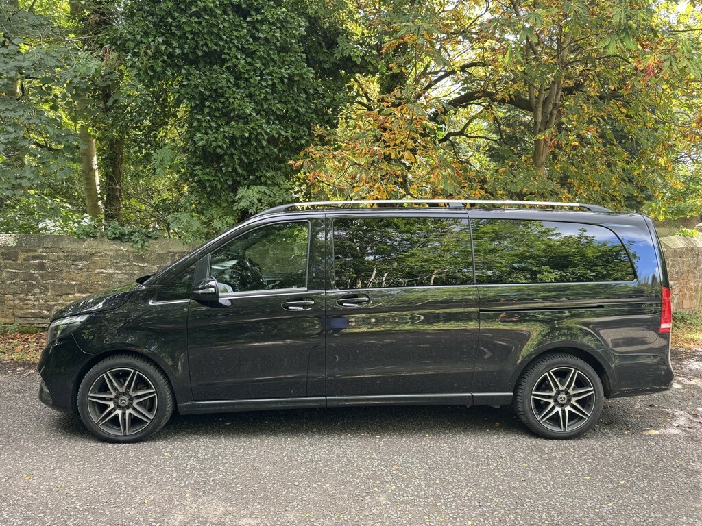 Mercedes-Benz V Class V 300 Amg Line D Black #19