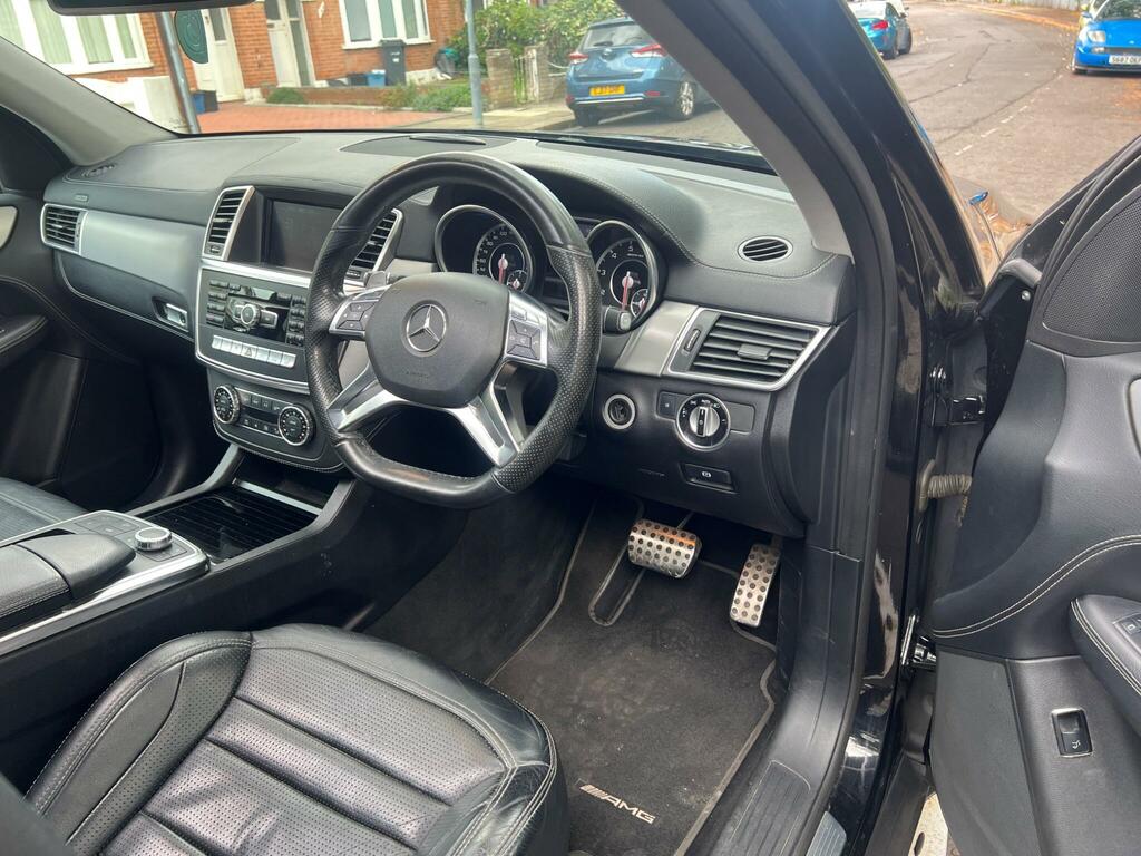 Mercedes-Benz M Class Amg Sport Black #29