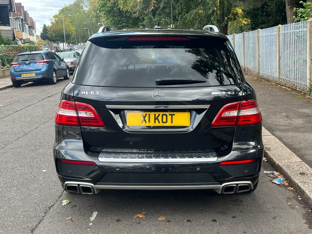 Mercedes-Benz M Class Amg Black #6