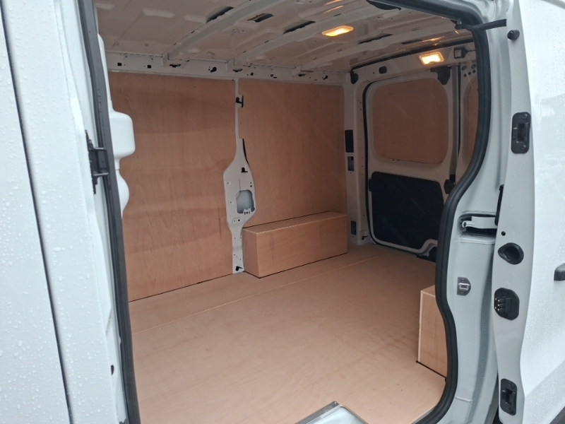 Renault Trafic Sl30 Blue Dci 150 Advance Safety Van Eag9 White #6
