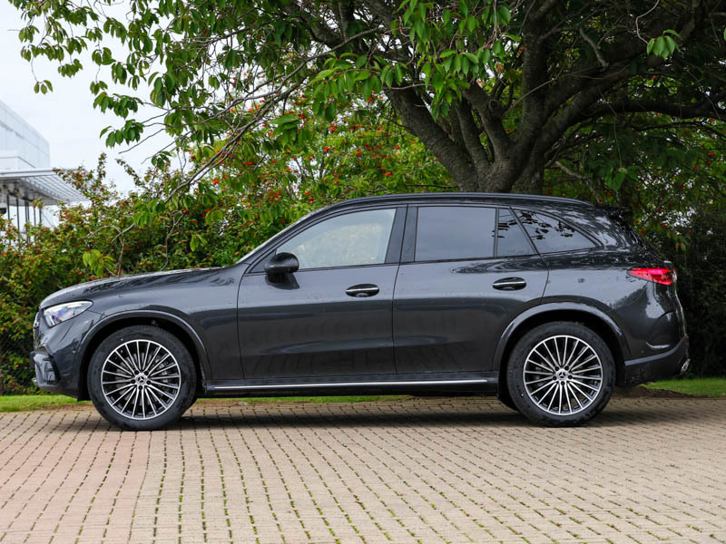 Mercedes-Benz GLC Class Glc 300 4Matic Amg Line Premium Plus 9G-tronic Grey #4