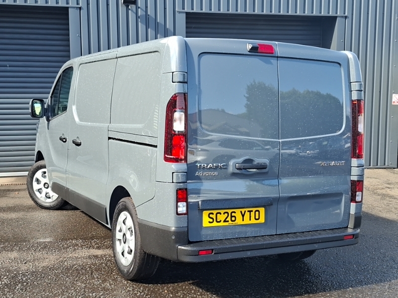 Renault Trafic Sl30 Blue Dci 130 Advance Safety Van White #2