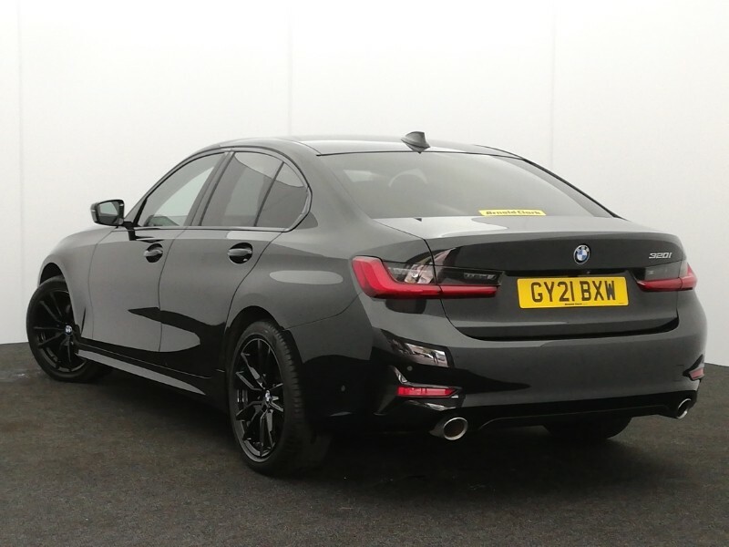 BMW 3 Series 320I Sport Step GY21BXW Black #2