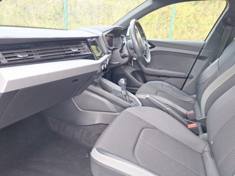 Audi A1 30 Tfsi S Line S Tronic DE19YUO White #5
