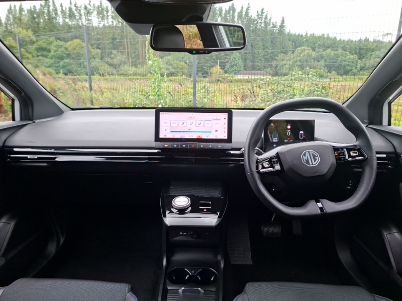MG MG4 150Kw Trophy Ev Long Range 64Kwh DL23XAA White #3