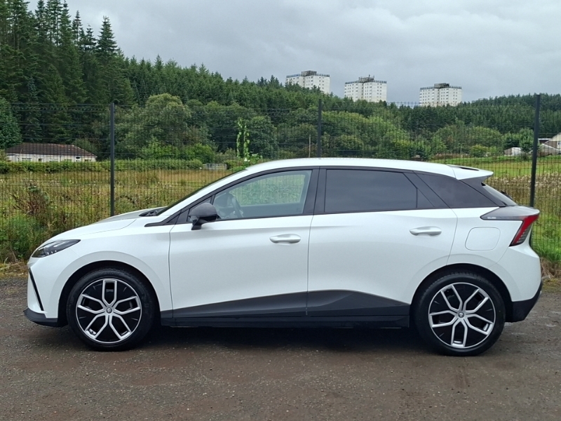 MG MG4 150Kw Trophy Ev Long Range 64Kwh DL23XAA White #4