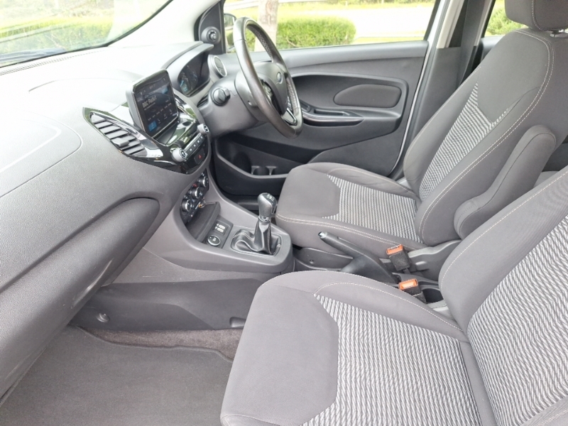 Ford KA+ 1.2 85 Zetec SS19CZA White #5
