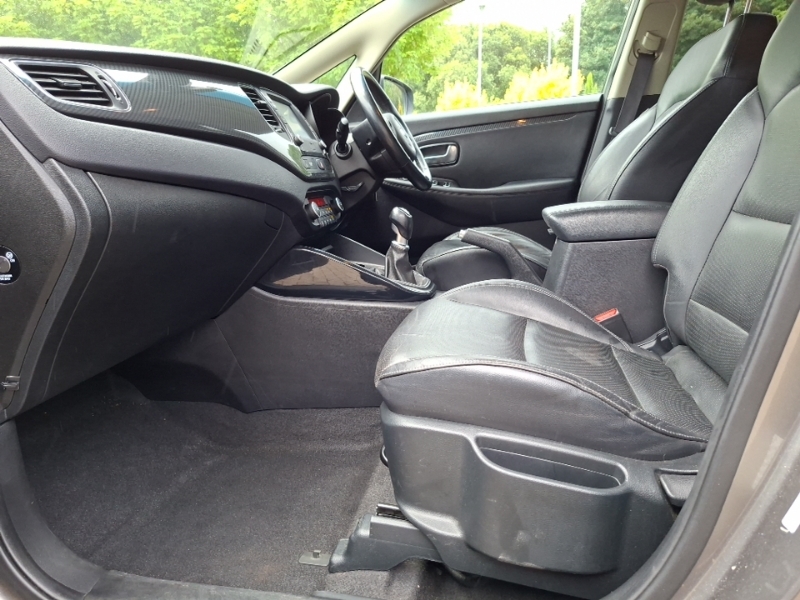 Kia Carens 1.7 Crdi Isg 139 3 Silver #5